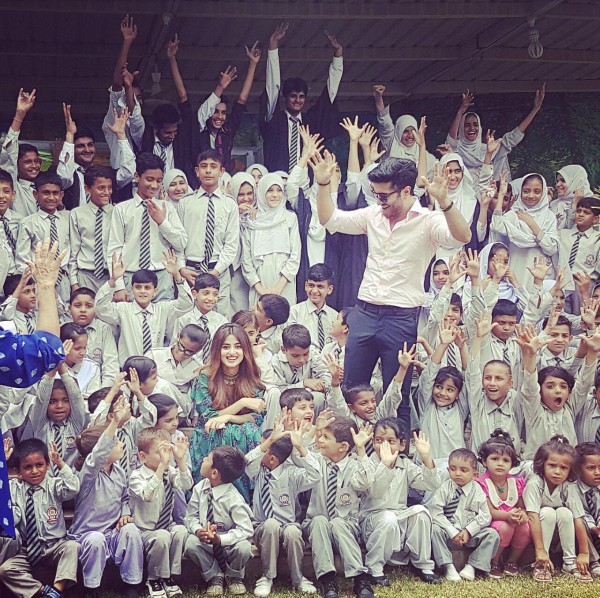 THESTARSOFZINDAGIKITNIHASEENHAYVISITJSDeafSchool(5)