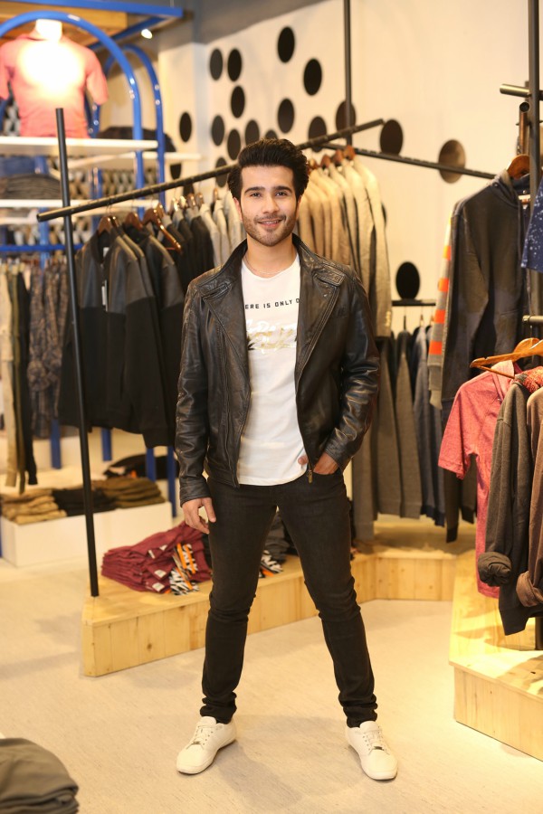 ferozekhanatonestorelaunch